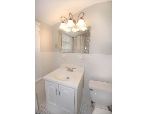 37 Addington Road Boston, MA 02132 - Photo 26 of 30 Gallery Image 26