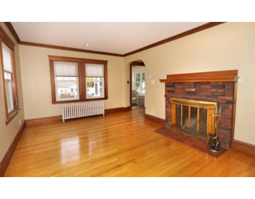 37 Addington Road Boston, MA 02132 - Photo 5 of 30 Gallery Image 5