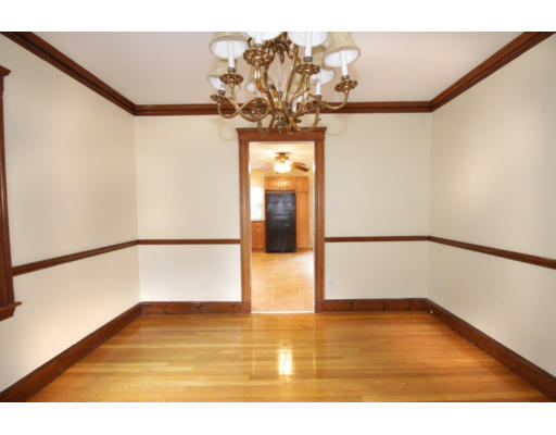 37 Addington Road Boston, MA 02132 - Photo 10 of 30 Gallery Image 10