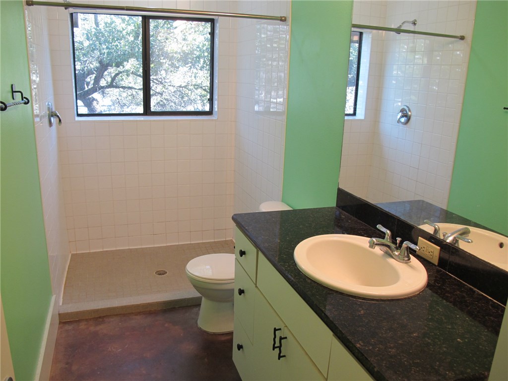 911 Keith Lane, Unit 10 Austin, TX 78705 - Photo 15 of 20