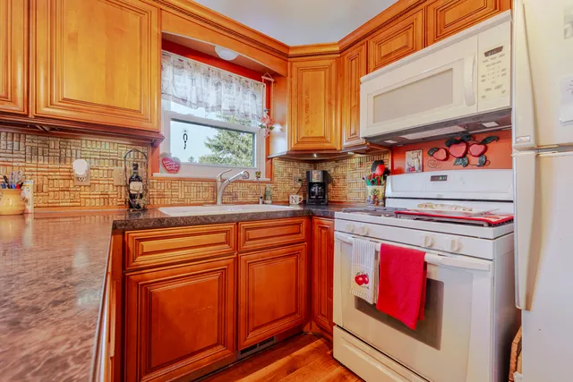 $259,000 | 22244 Birch Street, Trenton, MI 48183