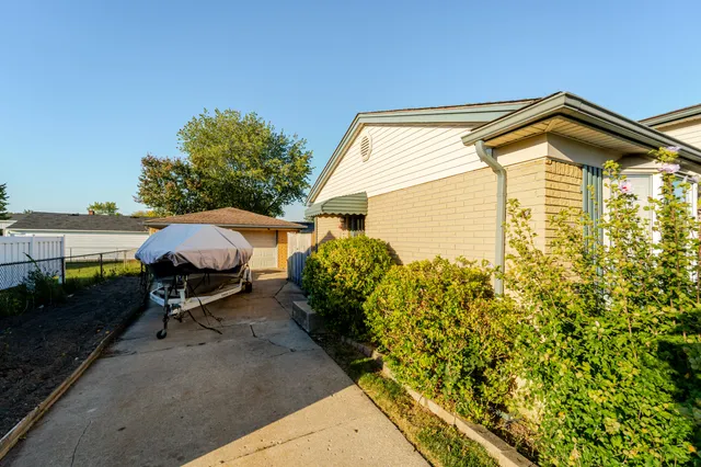 $259,000 | 22244 Birch Street, Trenton, MI 48183