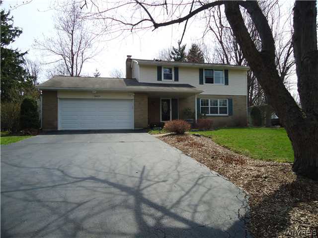 10033 Greiner Road Clarence, NY 14031 - Photo 1 of 1 Exterior Front