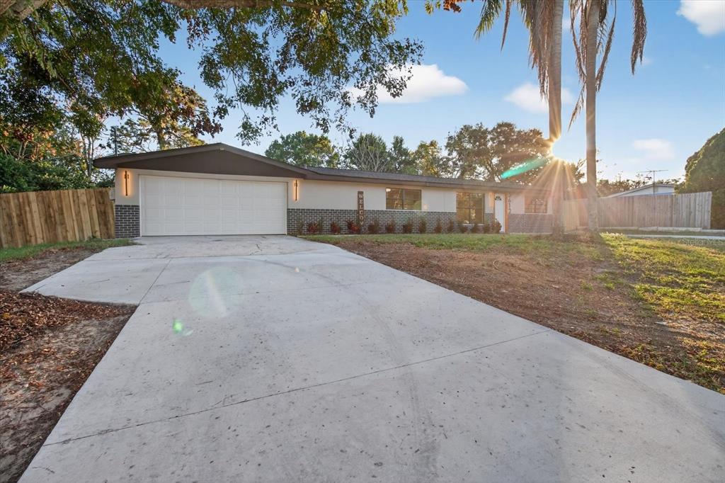 5612 Mallow Street New Port Richey, FL 34652 - Photo 2 of 43 Gallery Image 2