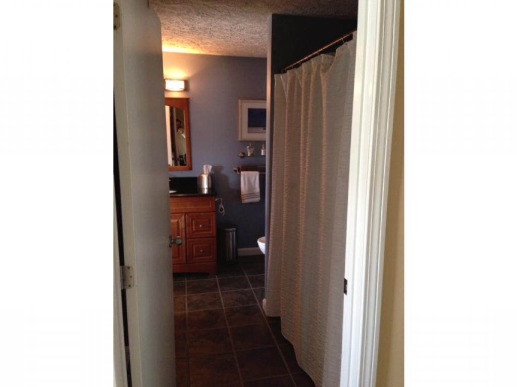 29 East Ridge Road, Unit 29 Merrimack, NH 03054 - Photo 5 of 17