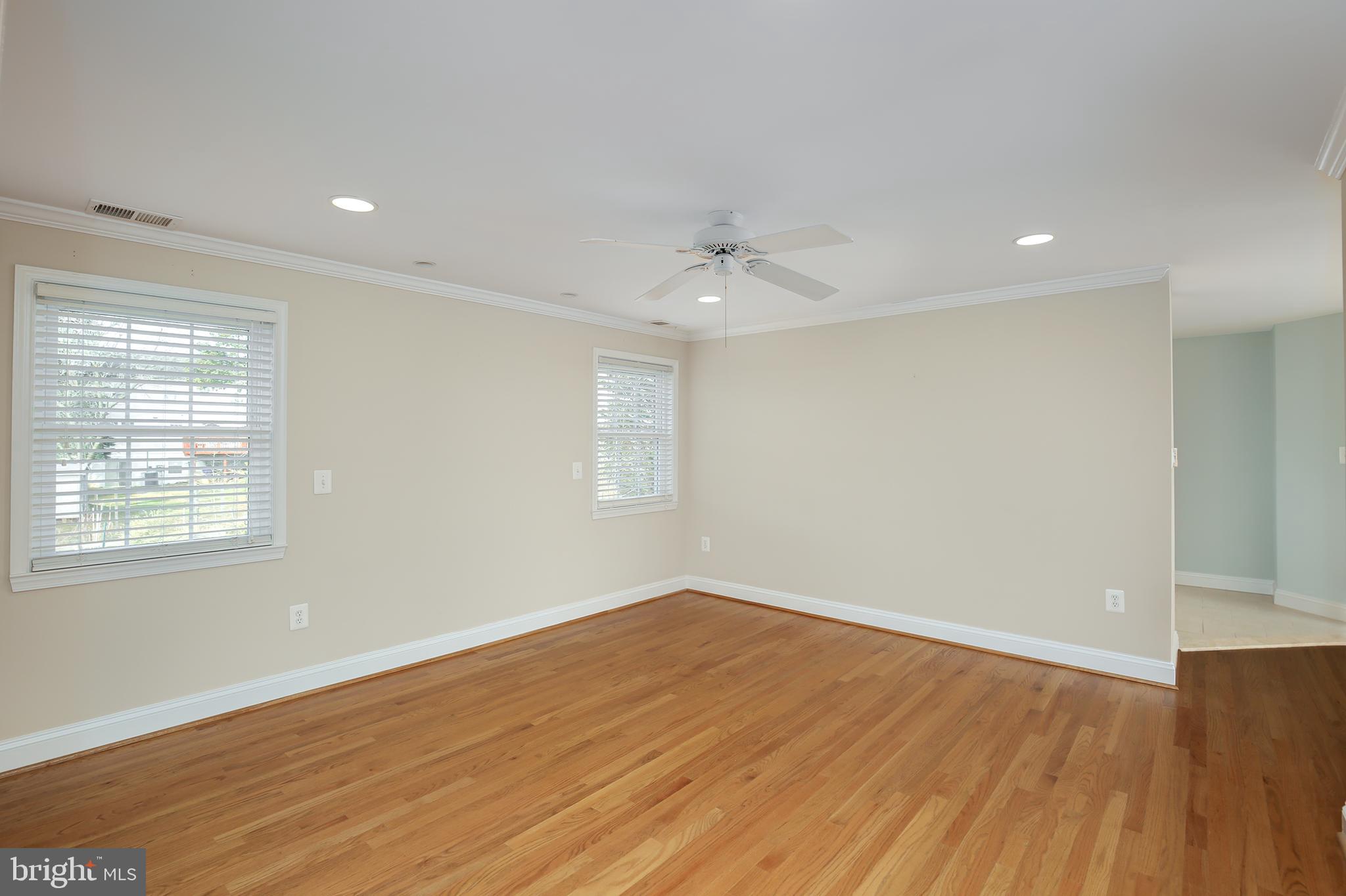 1345 Windmill Lane Silver Spring, MD 20905 - Photo 22 of 33 Gallery Image 22
