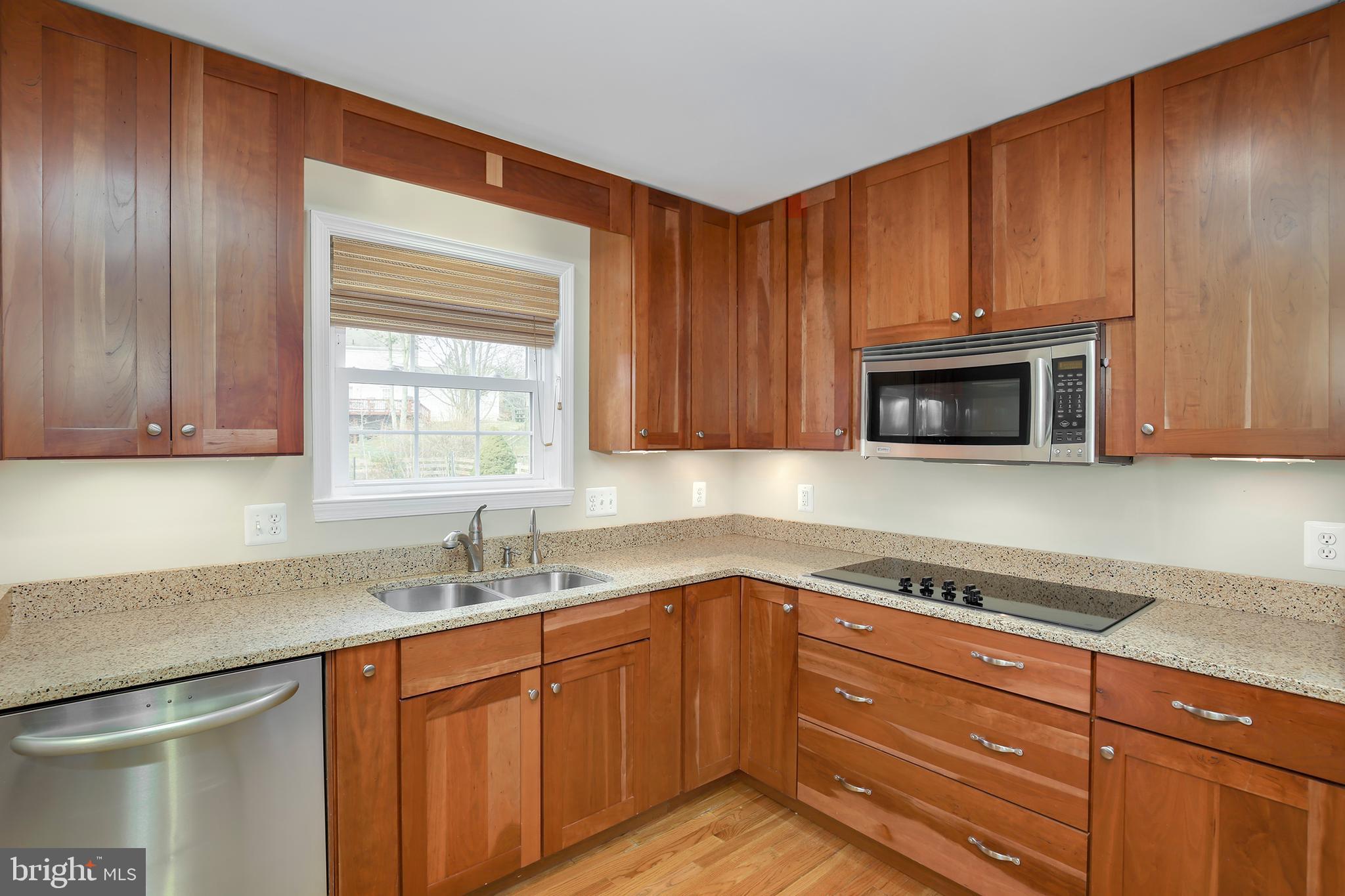 1345 Windmill Lane Silver Spring, MD 20905 - Photo 9 of 33 Gallery Image 9