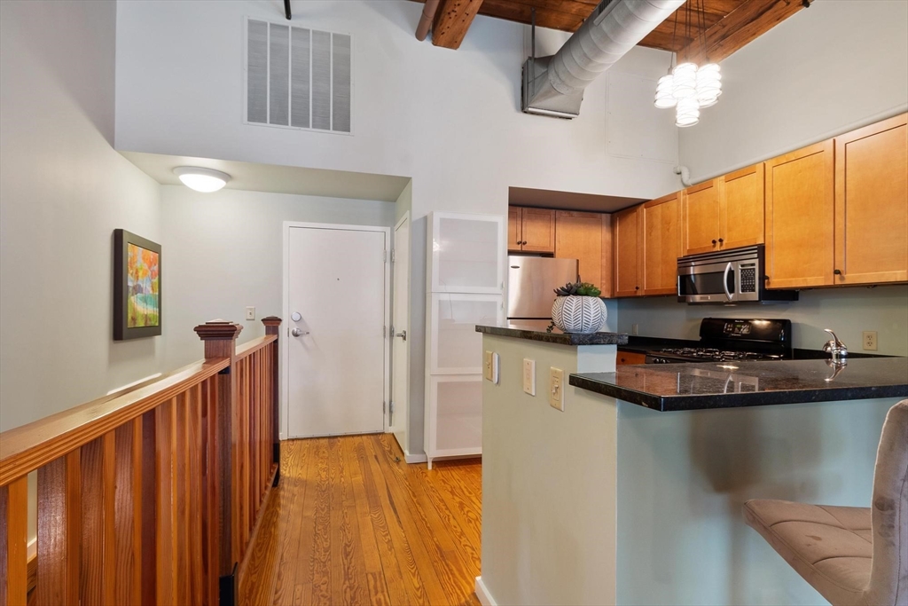 1 Envelope Terrace, Unit 107 Worcester, MA 01604 - Photo 8 of 38