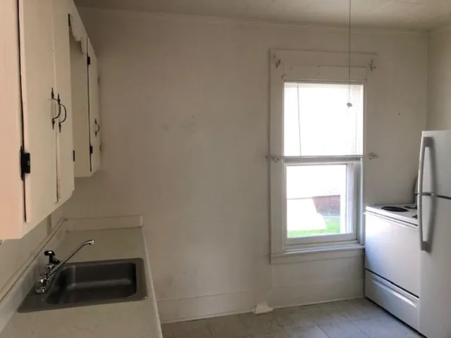 $1,450 | 131 High Street, Unit A, Keene, NH 03431