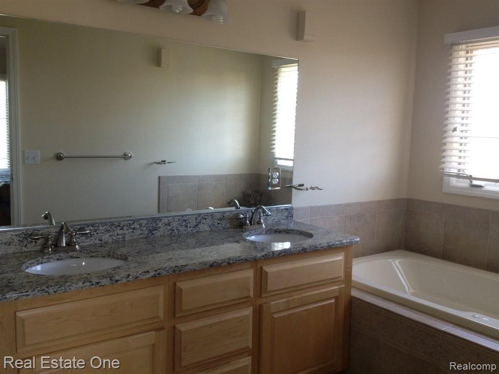 1343 Tulberry Circle Rochester, MI 48306 - Photo 14 of 25 Master Bath with separate shower