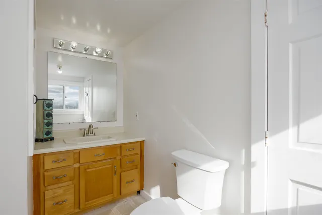 $629,000 | 189 South Hedgehog Hill Road, Newport, NH 03773