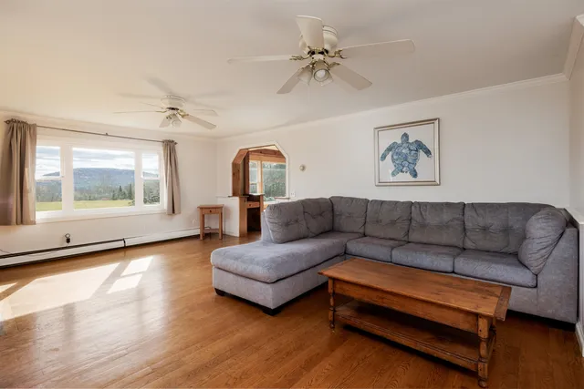 $629,000 | 189 South Hedgehog Hill Road, Newport, NH 03773