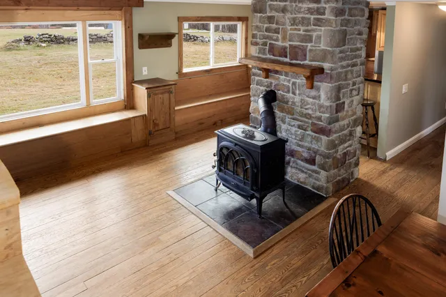 $629,000 | 189 South Hedgehog Hill Road, Newport, NH 03773