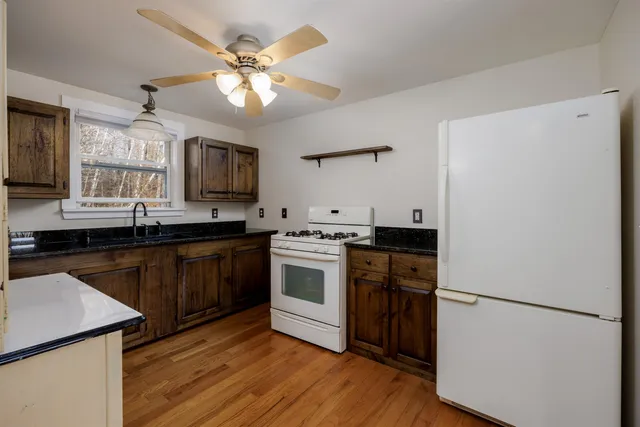 $629,000 | 189 South Hedgehog Hill Road, Newport, NH 03773