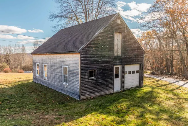 $629,000 | 189 South Hedgehog Hill Road, Newport, NH 03773