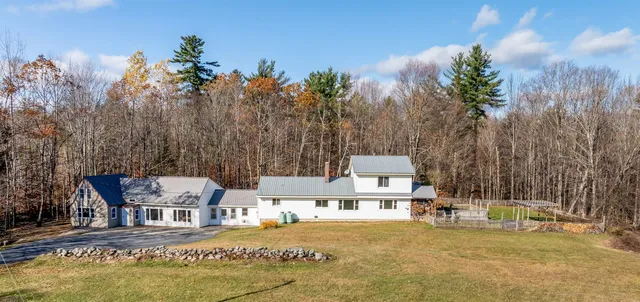 $629,000 | 189 South Hedgehog Hill Road, Newport, NH 03773