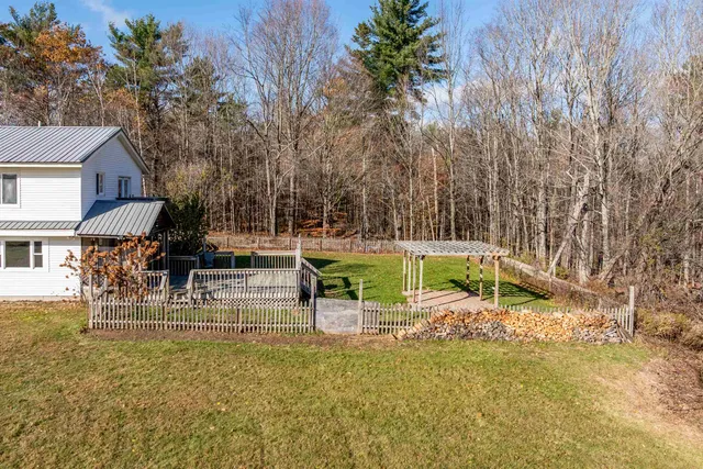 $629,000 | 189 South Hedgehog Hill Road, Newport, NH 03773