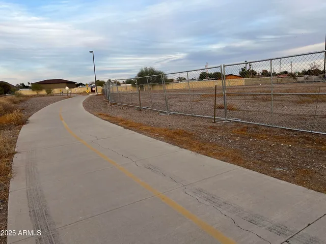 a view of a entertaining space