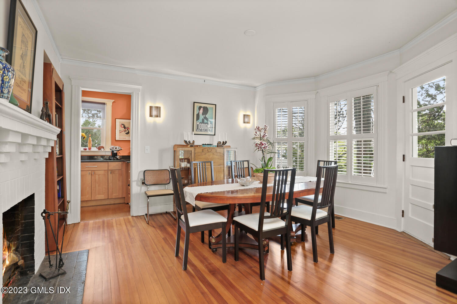 65 Ridge Street Greenwich, CT 06830 - Photo 7 of 35 a view of a dining room with furniture and wooden floor
