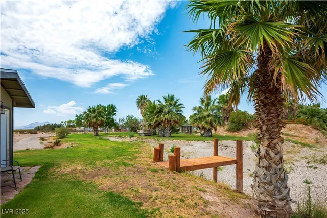 $400,000 | 2417 East Anvil Road, Amargosa Valley, NV 89020