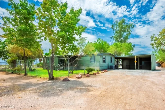 $400,000 | 2417 East Anvil Road, Amargosa Valley, NV 89020