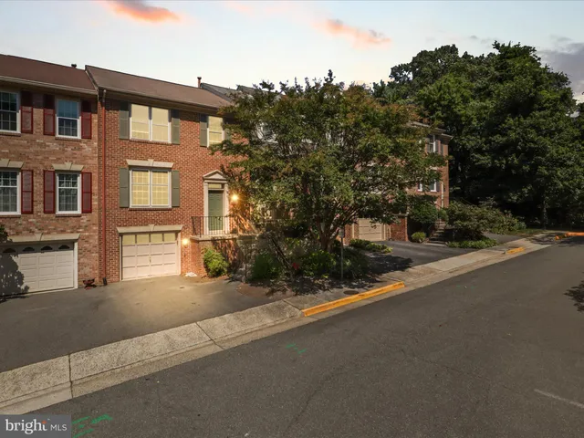 $3,150 | 5929 Woodfield Estates Drive, Alexandria, VA 22310