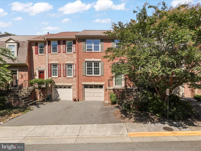 $3,150 | 5929 Woodfield Estates Drive, Alexandria, VA 22310