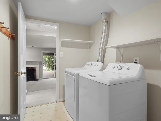 $3,150 | 5929 Woodfield Estates Drive, Alexandria, VA 22310