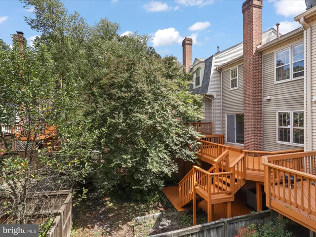 $3,150 | 5929 Woodfield Estates Drive, Alexandria, VA 22310