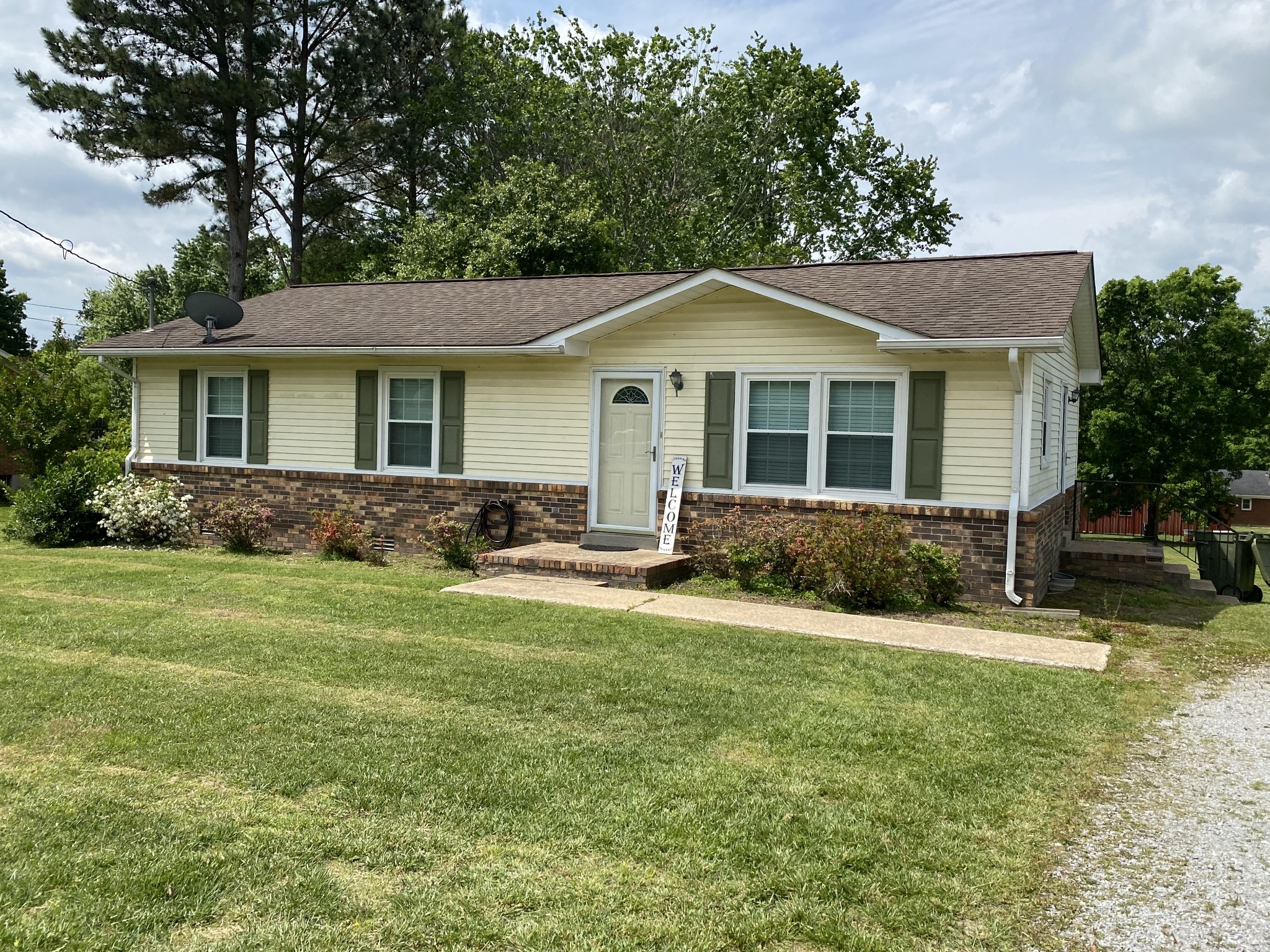 413 Prosser Road Lawrenceburg, TN 38464 - Photo 1 of 10