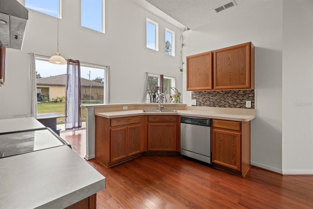 1911 Michigan Court Kissimmee, FL 34759 - Photo 17 of 41