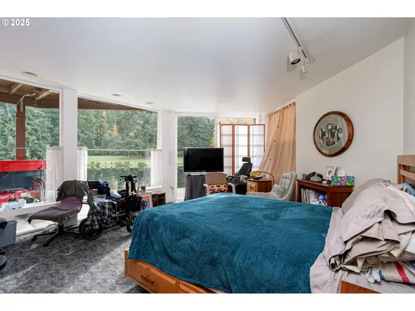 $1,825,000 | 4300 Briar Knob Loop, Scotts Mills, OR 97375