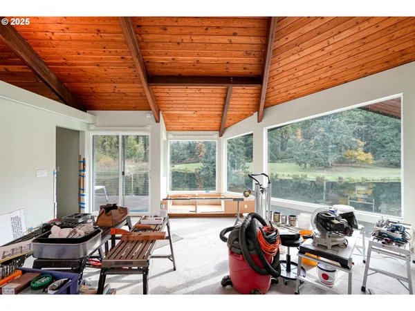 $1,825,000 | 4300 Briar Knob Loop, Scotts Mills, OR 97375