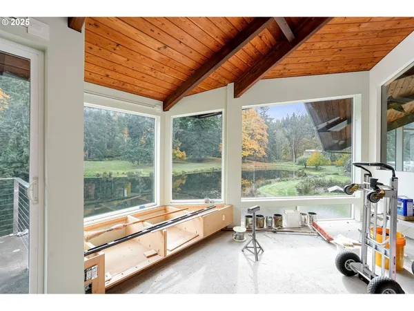 $1,825,000 | 4300 Briar Knob Loop, Scotts Mills, OR 97375