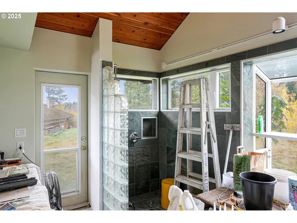 $1,825,000 | 4300 Briar Knob Loop, Scotts Mills, OR 97375