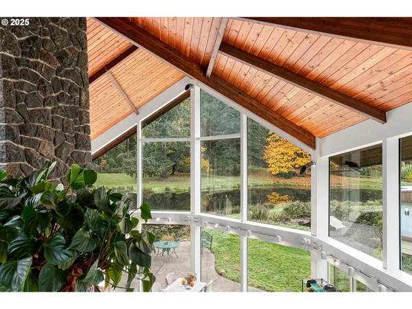 $1,825,000 | 4300 Briar Knob Loop, Scotts Mills, OR 97375