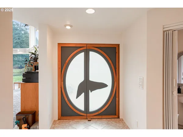 $1,825,000 | 4300 Briar Knob Loop, Scotts Mills, OR 97375