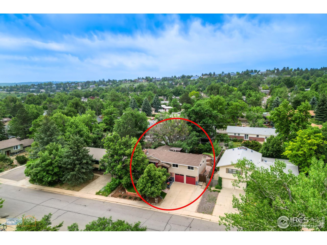 2850 Emerson Avenue Boulder, CO 80305 - Photo 5 of 40 a view of a city