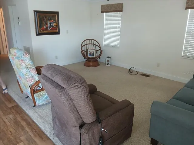 $1,350 | 14071 Southeast 126th Boulevard, Unit 59, Okeechobee, FL 34974