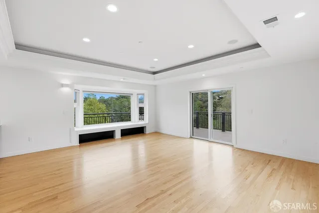 $6,888,000 | 760 Chateau Drive, Hillsborough, CA 94010