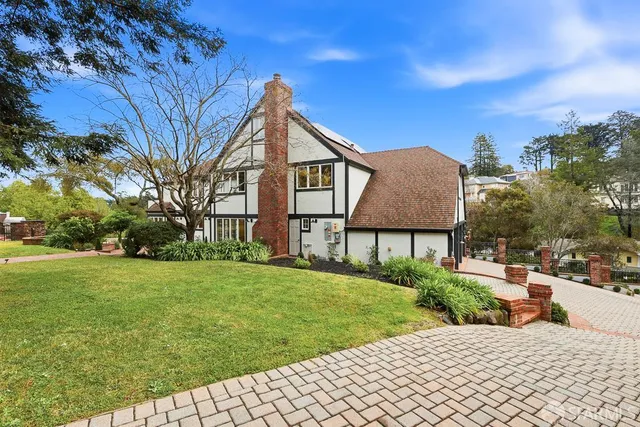 $6,888,000 | 760 Chateau Drive, Hillsborough, CA 94010