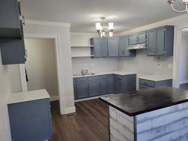 $199,900 | 408 Nellis Avenue, Bridgeport, AL 35740