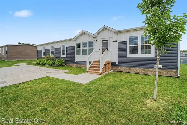 $159,500 | 6435 Prince Boulevard, Flushing, MI 48433