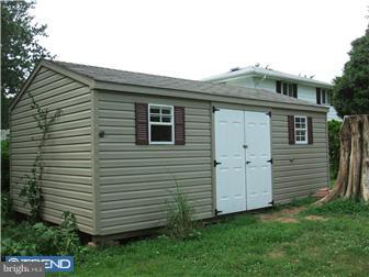 6 Sleepy Hollow Road Stratford, NJ 08084 - Photo 2 of 5