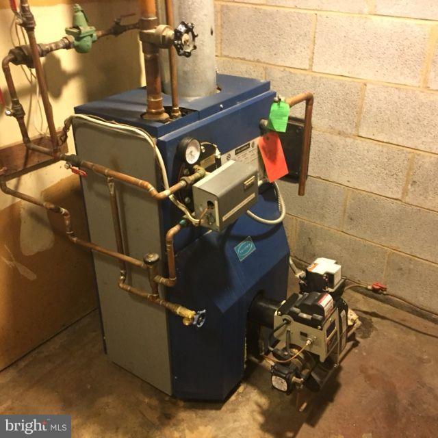 6421 Plant Road Frederick, MD 21701 - Photo 21 of 27 Boiler - Furnace