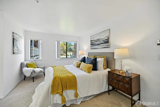 $699,000 | 305 Oak Court, Daly City, CA 94014