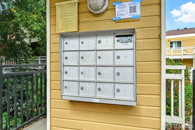 $699,000 | 305 Oak Court, Daly City, CA 94014