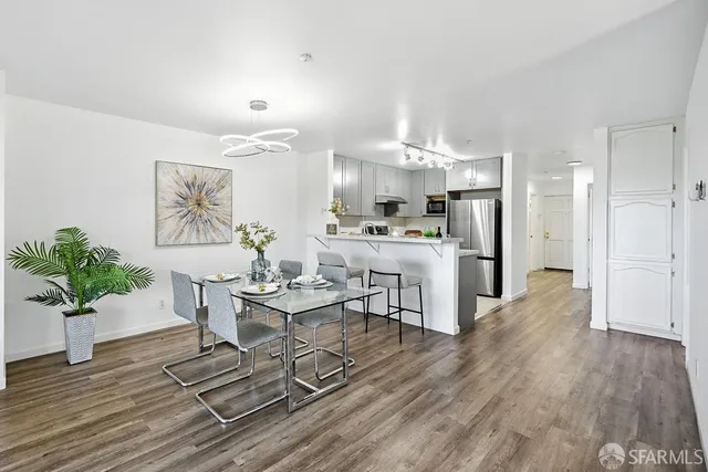 $699,000 | 305 Oak Court, Daly City, CA 94014