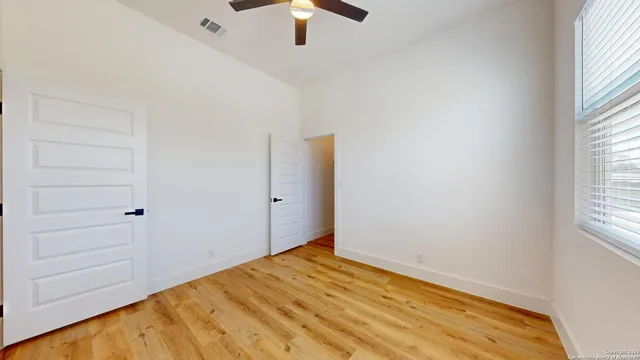 $2,150 | 104 Micah Point, Unit A, La Vernia, TX 78121