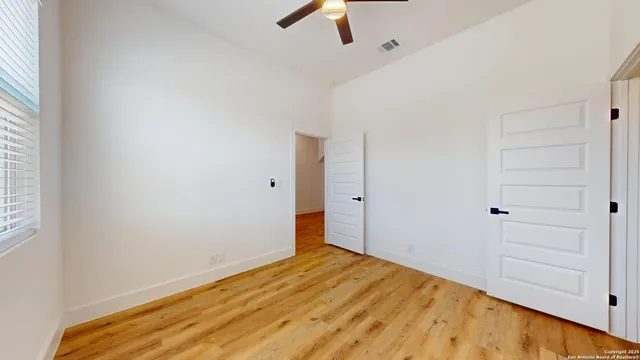 $2,150 | 104 Micah Point, Unit A, La Vernia, TX 78121